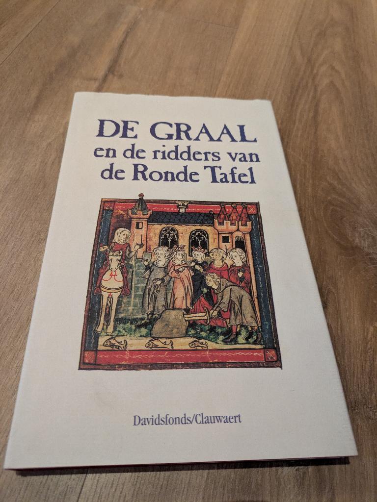 Boek De Graal en de ridders van de ronde tafel / Davidsfonds, Ophalen, Gelezen