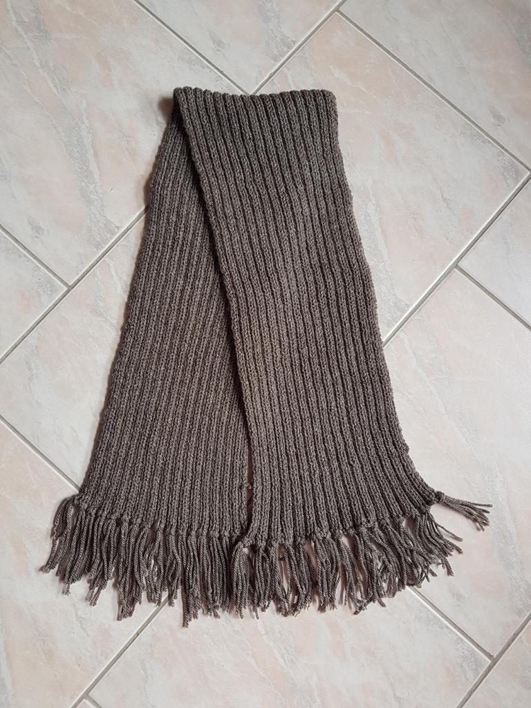 Écharpe tricotée main, Enfants & Bébés, Vêtements enfant | Bonnets, Écharpes & Gants, Neuf, Garçon ou Fille, Enlèvement ou Envoi