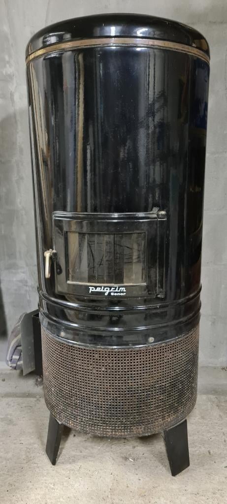 Vintage mazout Pelgrim senor kachel te koop in Balen., Huis en Inrichting, Kachels, Gebruikt, Vrijstaand, Oliekachel, Overige brandstoffen