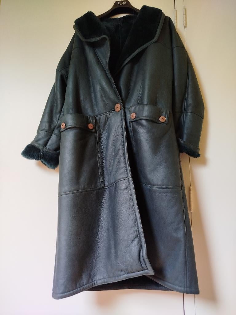 Manteau cuir fourré, femme en très bon état, Taille 42/44 (L), Enlèvement ou Envoi, Sans marque, Comme neuf