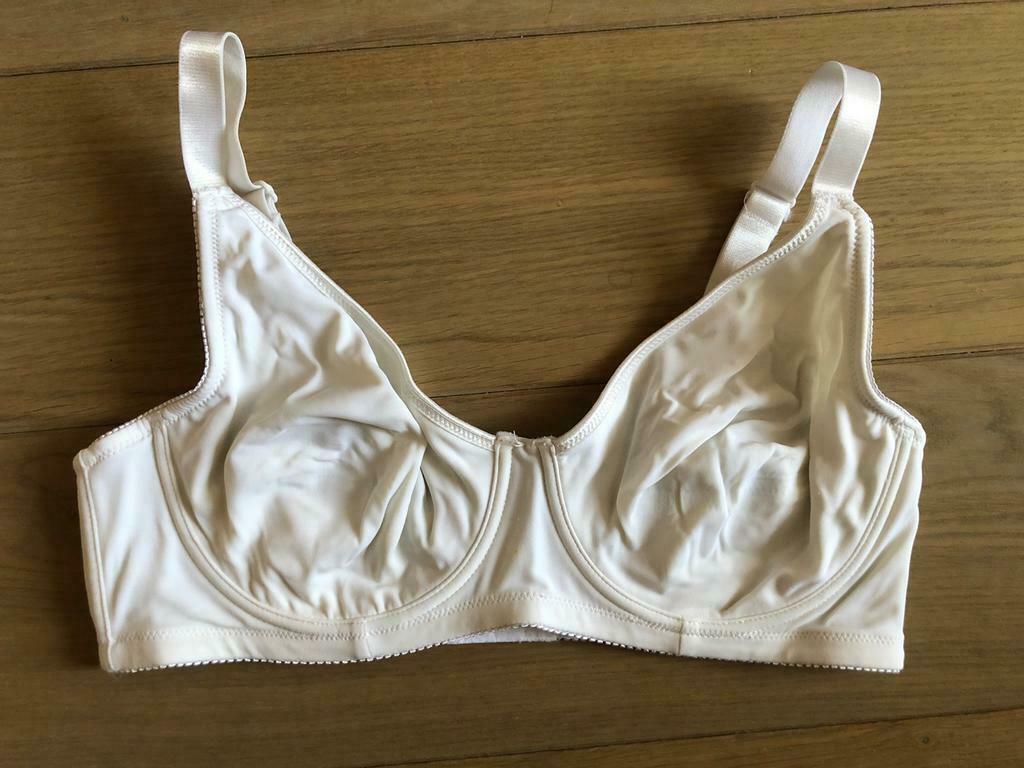 Simpele witte beugelbh - EUR 80/FR 95 D, Kleding | Dames, ANDERE, Ophalen of Verzenden, Wit, BH