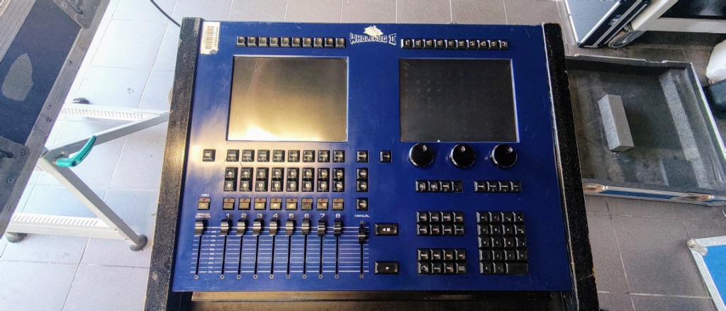 Flying Pig Systems WholeHog II met wing en flightcases, Muziek en Instrumenten, Licht en Laser, Ophalen