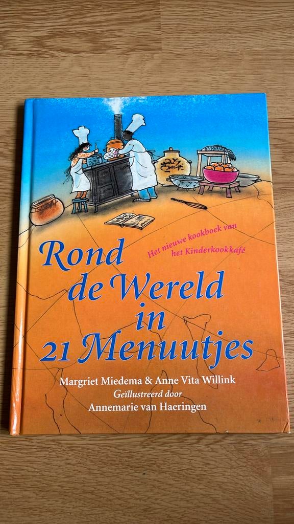 M. Miedema - Rond de wereld in 21 menuutjes, Ophalen of Verzenden, Zo goed als nieuw, M. Miedema