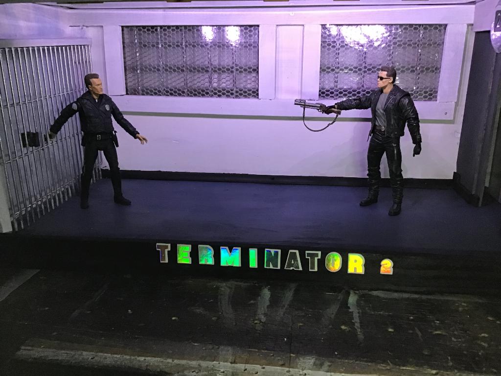 Diorama terminator 2 pescadero escape door mij gemaakt., Verzamelen, Ophalen of Verzenden, Nieuw, Film, Beeldje, Replica of Model