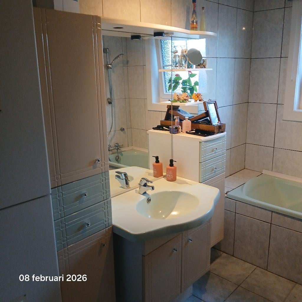 Badkamermeubel. Vintage., Huis en Inrichting, Badkamer | Badkamermeubels, Ophalen, Gebruikt, 150 tot 200 cm, 25 tot 50 cm