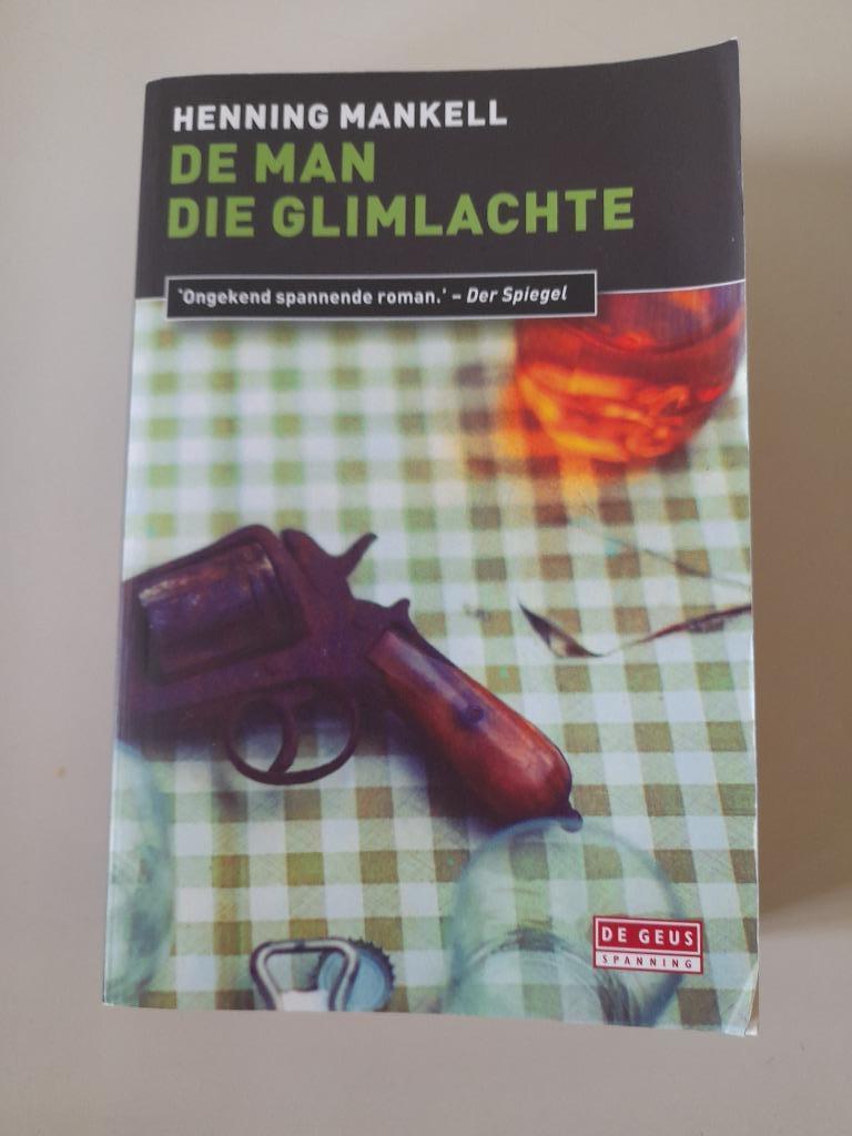 Henning Mankell - serie Wallander - De Man Die Glimlachte, Enlèvement ou Envoi, Henning Mankell