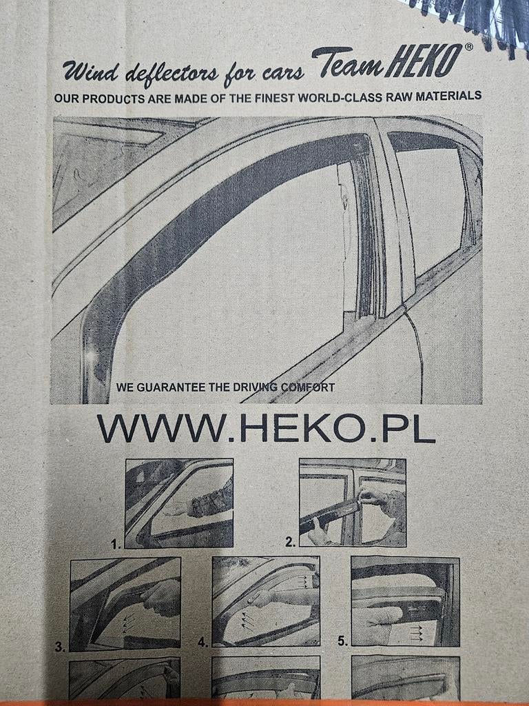 Toyota Hilux extra cab 4 deurs wind deflectors merk HEKO, Ophalen of Verzenden