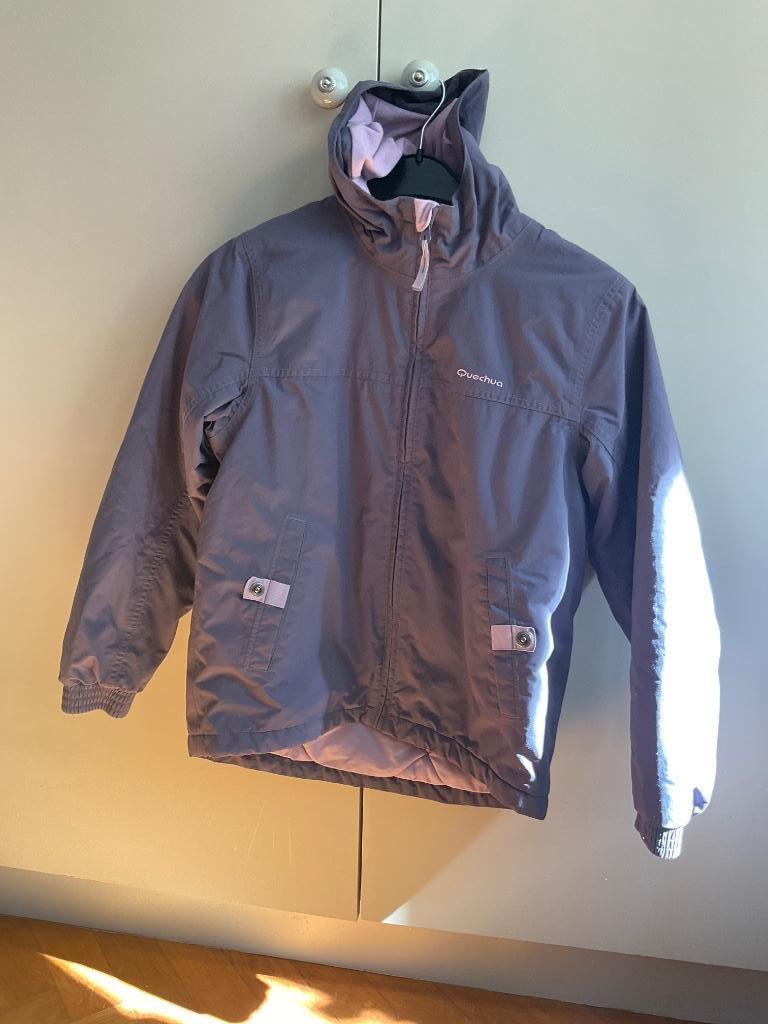 Veste chaude fille Décathlon Quechua 12 ans, Kinderen en Baby's, Kinderkleding | Maat 152, Gebruikt, Meisje, Trui of Vest, Decathlon