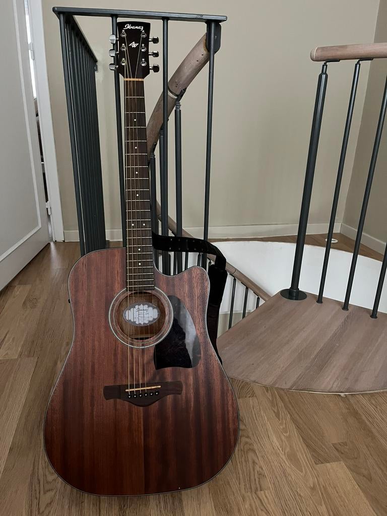 Guitare acoustique Ibanez AW54CE + housse + support, Enlèvement, Comme neuf