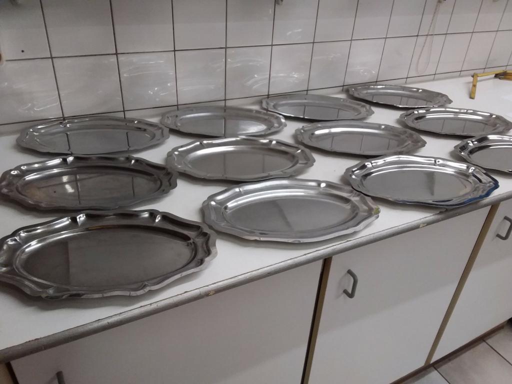 12 Inox schotels, serveerschaal, rvs schotels, Ophalen, Zo goed als nieuw, Schaal of Schalen