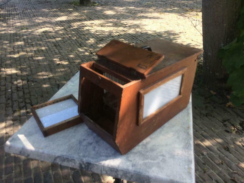 vinkenkooi houten kooitje, Enlèvement