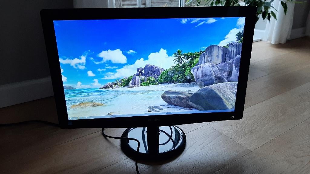 Philips LED monitor 23 inch, Computers en Software, Monitoren, Gebruikt, 3 tot 5 ms, Kantelbaar, Full HD