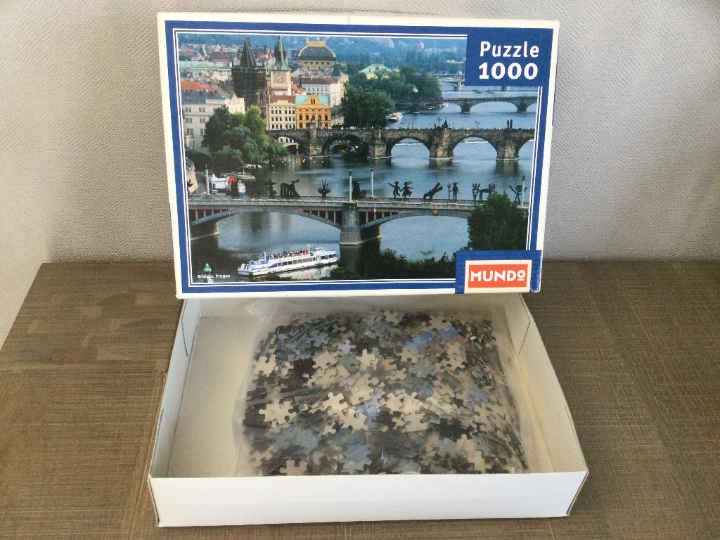 Mooie puzzel Mundo 1000 stukjes, Enlèvement ou Envoi, 500 à 1500 pièces, Comme neuf, Puzzle