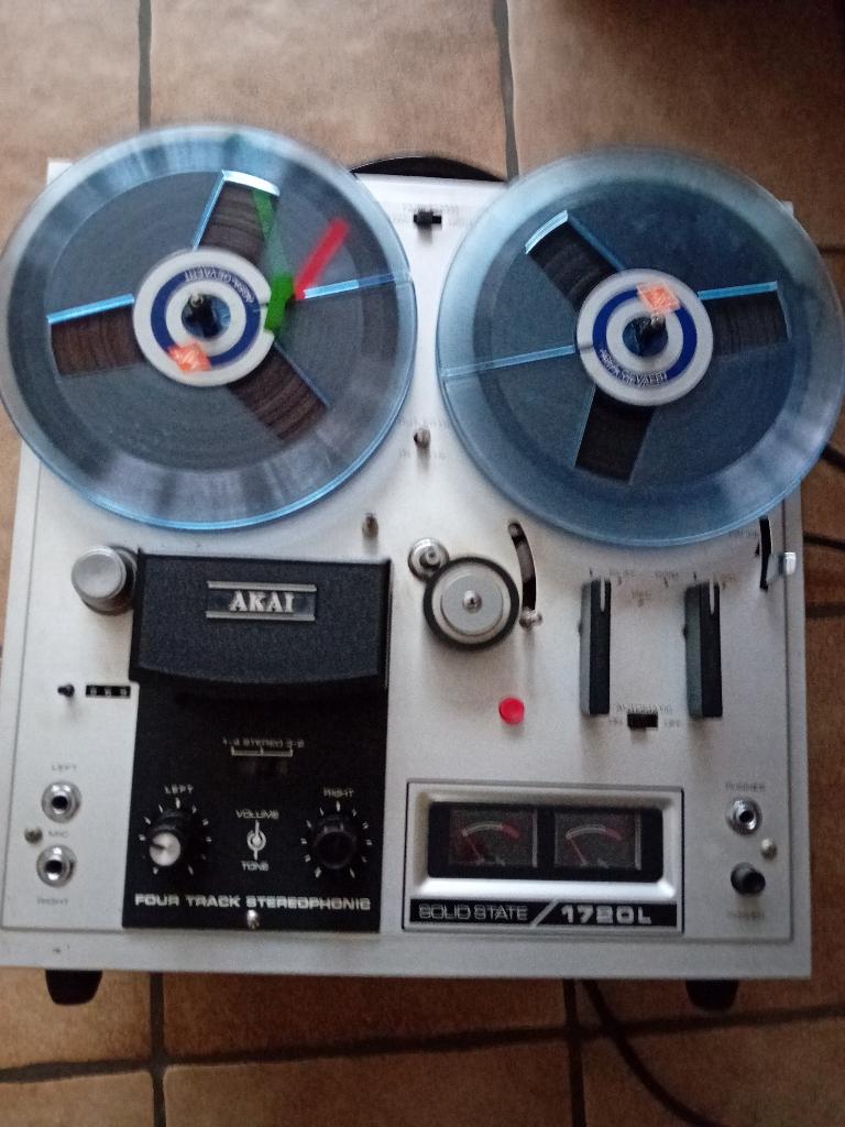 Bandopnemer AKAI 1720L, Audio, Tv en Foto, Bandrecorder, Ophalen, Bandrecorder, Met banden