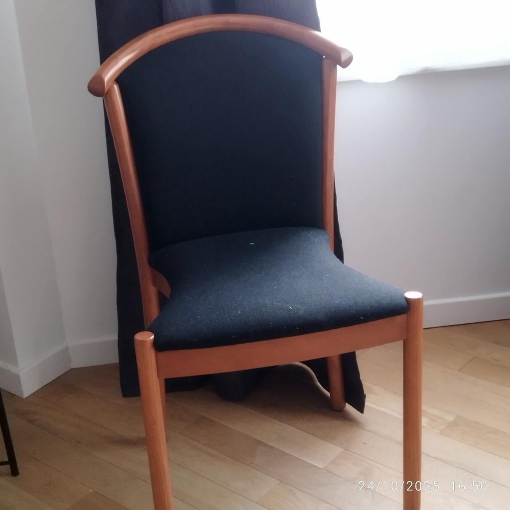 Chaise design en bois massif, Enlèvement, Bois