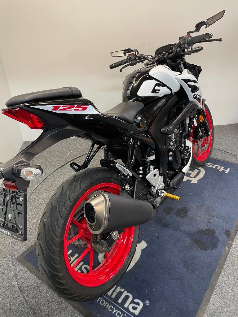 Suzuki GSX -125 S MY'22 ref. LS 3274, Bedrijf, 125 cc, 11 kW of minder, 1 cilinder