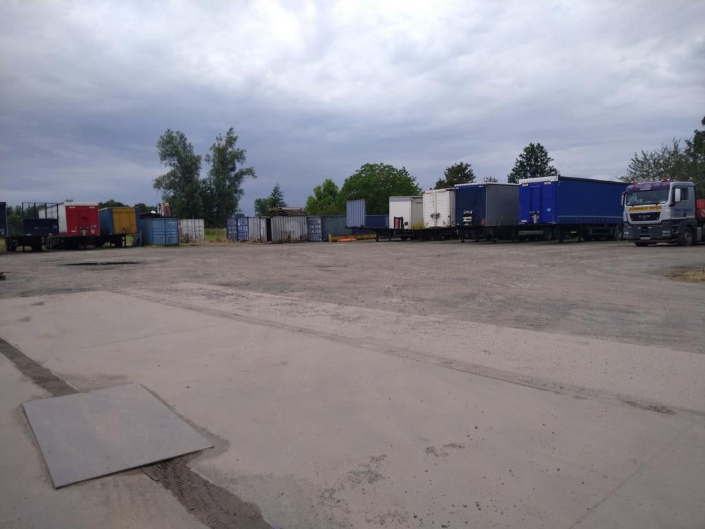 Verhuur parking voor vrachtwagens