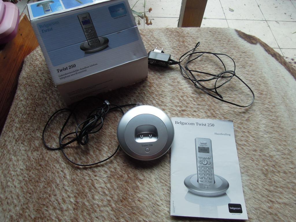 Manuel de l'adaptateur chargeur téléphonique Belgacom Twist, Télécoms, Téléphones fixes | Combinés & sans fil, Enlèvement ou Envoi