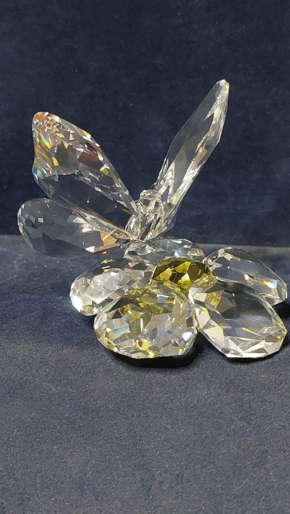 Swarovski - Vlinder op bloem, Verzamelen, Swarovski, Ophalen, Gebruikt, Figuurtje
