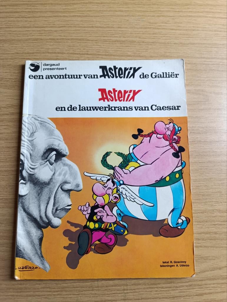 Asterix en Obelix de leuwerkrand van Caesar, Boeken, Stripverhalen, Eén stripboek, Albert Uderz, Ophalen, Gelezen