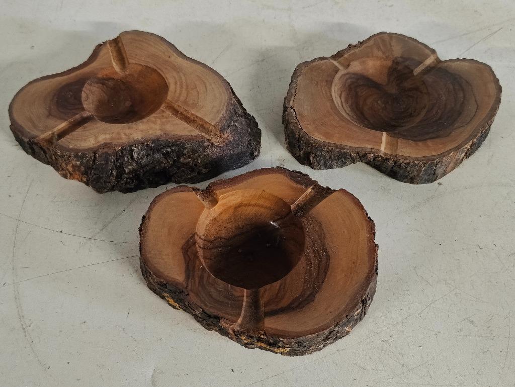 Prachige handgemaakte asbakken in hout, Enlèvement ou Envoi, Comme neuf