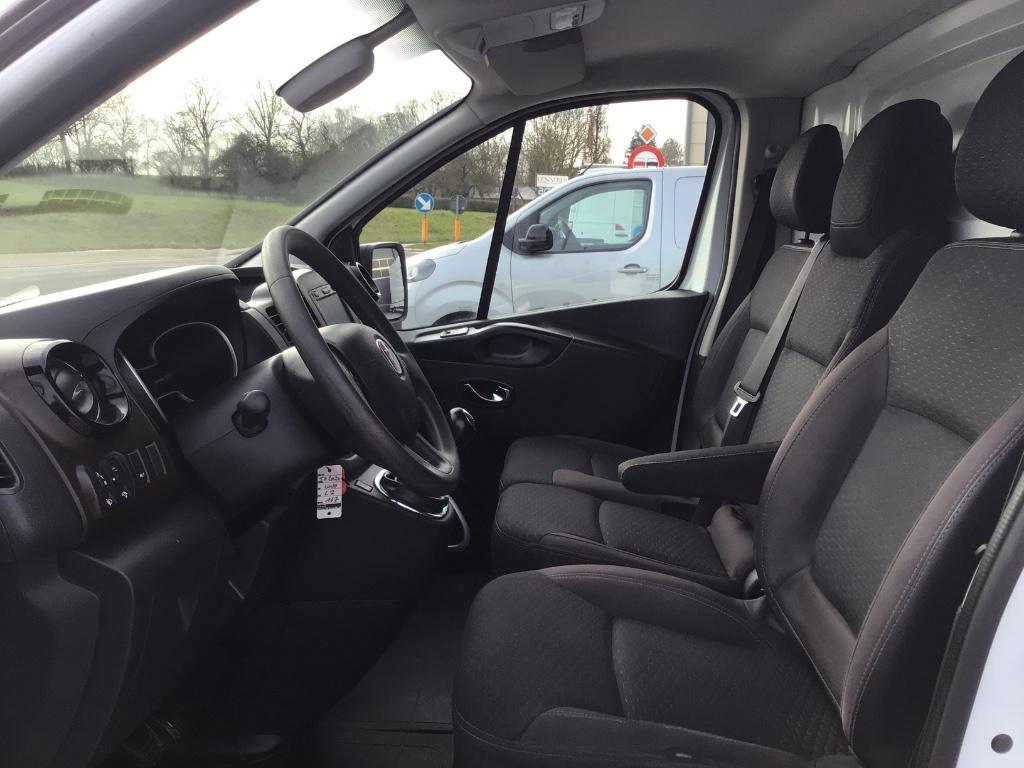 fiat talento L2 120pk 2019 full/option 15900e ex, Auto's, Bestelwagens en Lichte vracht, Voorwielaandrijving, Stof, Euro 6, 4 cilinders