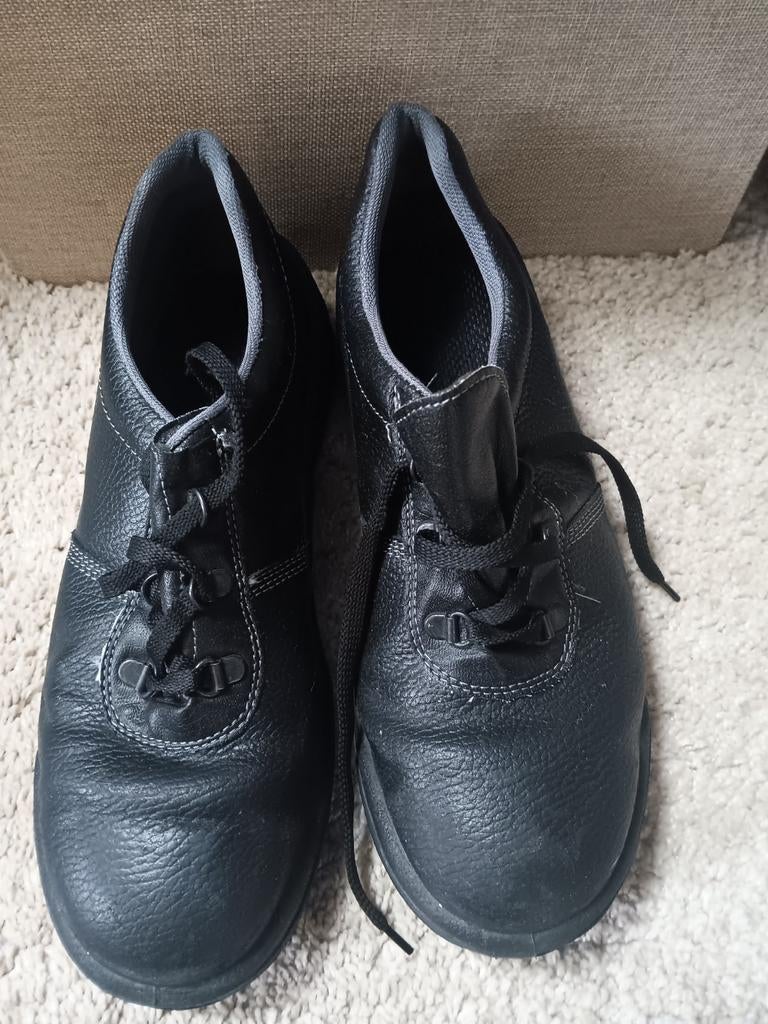 Chaussure de sécurité noire 42, Enlèvement ou Envoi, Comme neuf