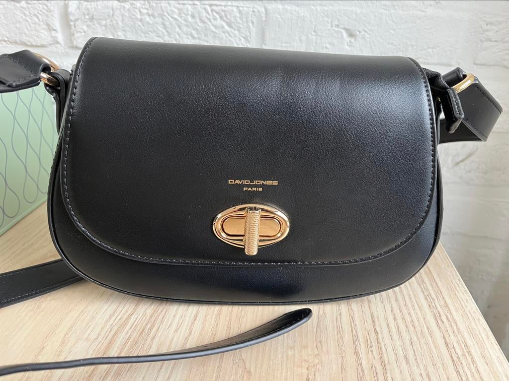 Zwart handtasje David Jones met gouden gesp, Bijoux, Sacs & Beauté, Sacs | Sacs à bandoulière, Enlèvement ou Envoi, Neuf, Noir