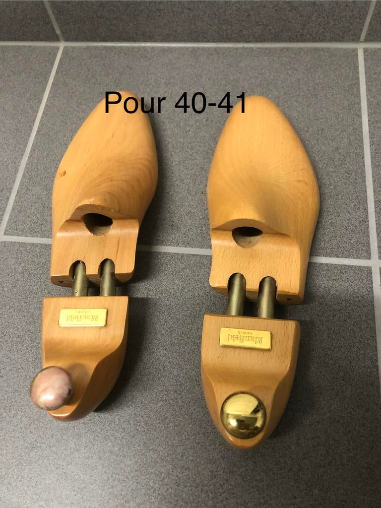 Embauchoirs chaussures, Neuf, Brun, Enlèvement, Chaussures basses