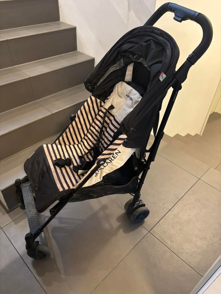 Plooibuggy maclaren, Kinderen en Baby's, Kinderwagens en Combinaties, Verstelbare duwstang, Zo goed als nieuw, Ophalen, Kinderwagen