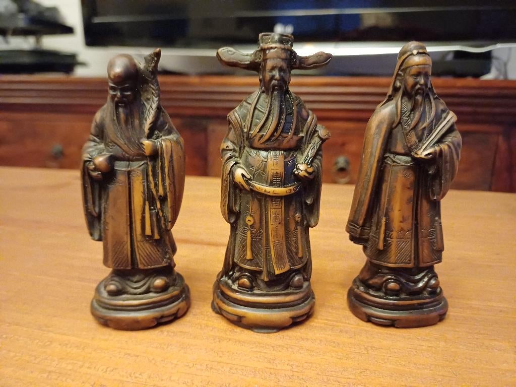 3 kleine Thaise beeldjes, Enlèvement, Comme neuf