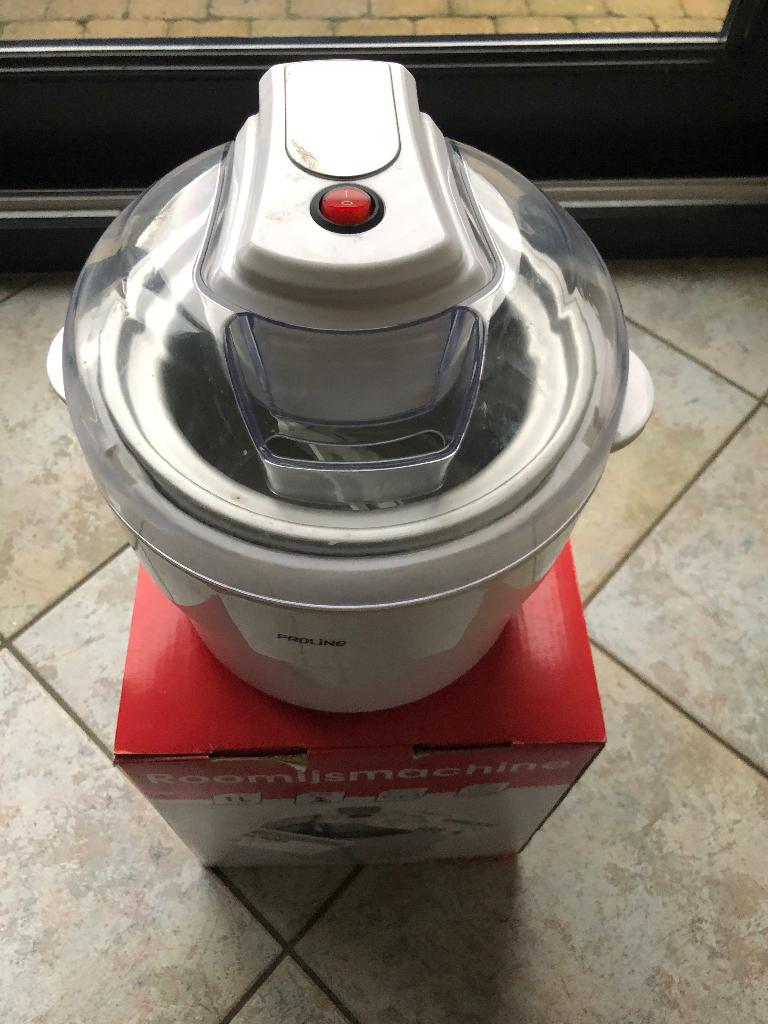 Sorbetière ( machine à crème glacé ), Enlèvement, Comme neuf, Élément de refroidissement