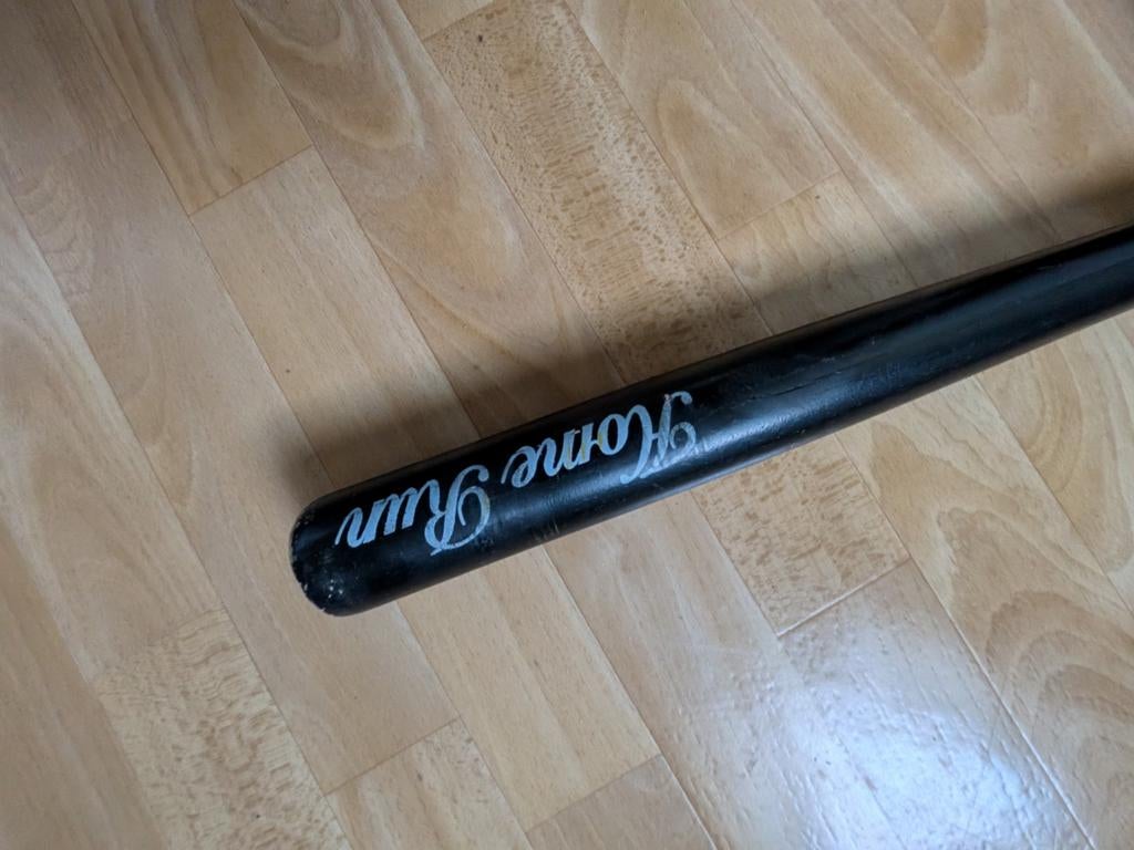 Honkbalknuppel (home run), Ophalen