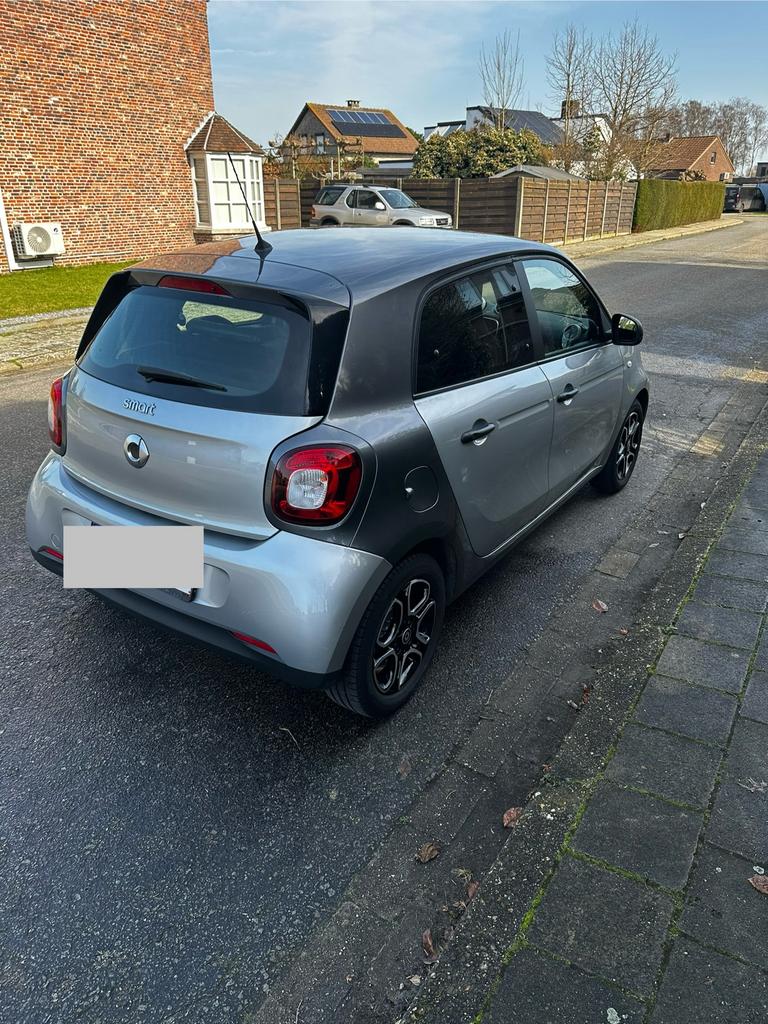Smart Forfour, Autos, Smart, Argent ou Gris, Achat, Noir, 5 portes