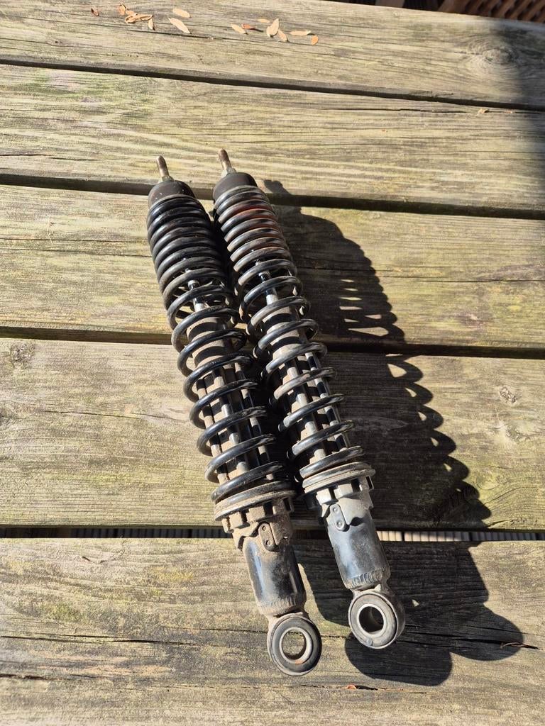 Schokdemper Vespa 125 gts, Ophalen, Gebruikt