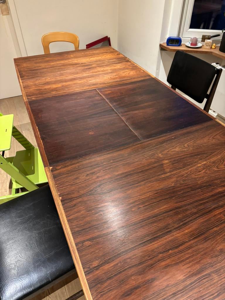 Table extensible danois, Enlèvement