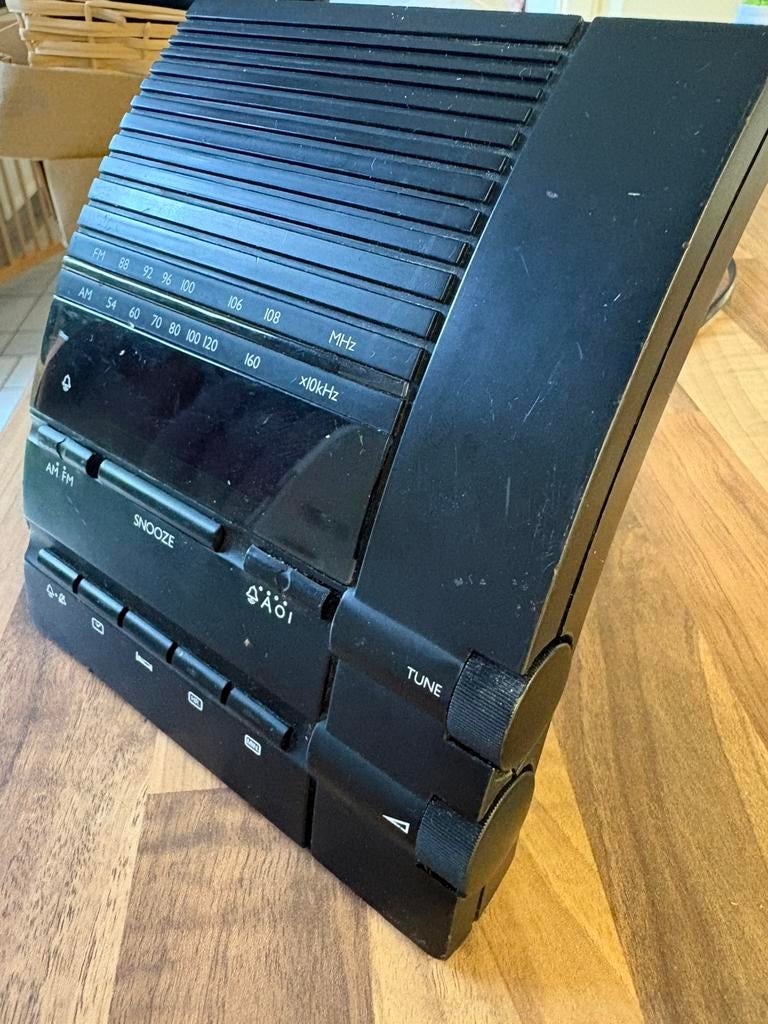 Klokradio, Elektronische apparatuur, Wekkers, Ophalen of Verzenden, Zo goed als nieuw