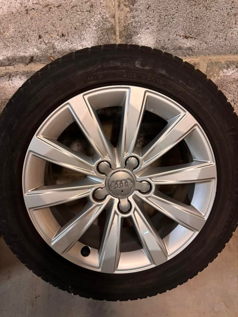 Jantes Audi 16 pouces hiver, Pneus et Jantes, Pneus hiver, 16 pouces, Véhicule de tourisme