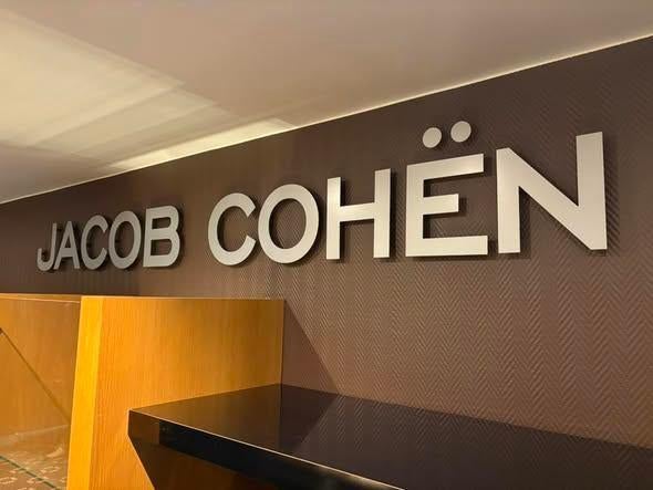 Jacob Cohen, Ophalen, Zo goed als nieuw, Reclamebord