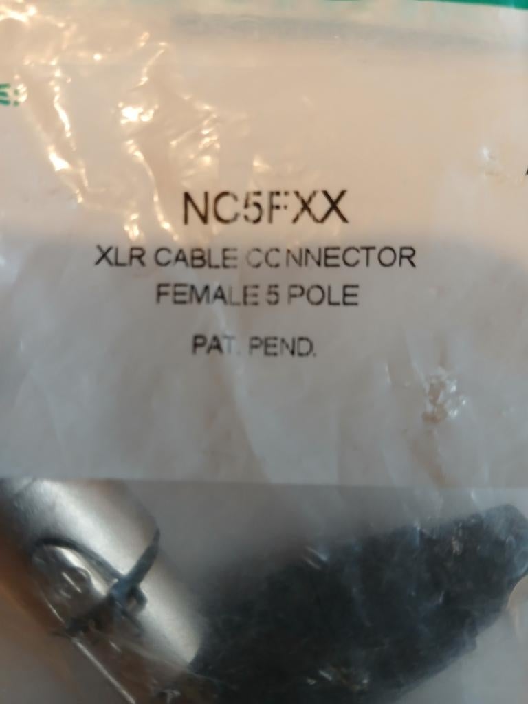 Set Neutrik XLR VROUWELIJKE STEKKER 5-POLIG, XX, Muziek en Instrumenten, Kabels en Stekkers, Ophalen, Nieuw
