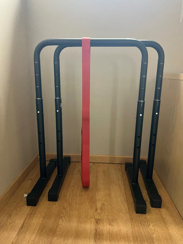 Domios dip bar 100 / decathlon, Sport en Fitness, Fitnessmaterialen, Ophalen, Nieuw, Buik, Push-up steun