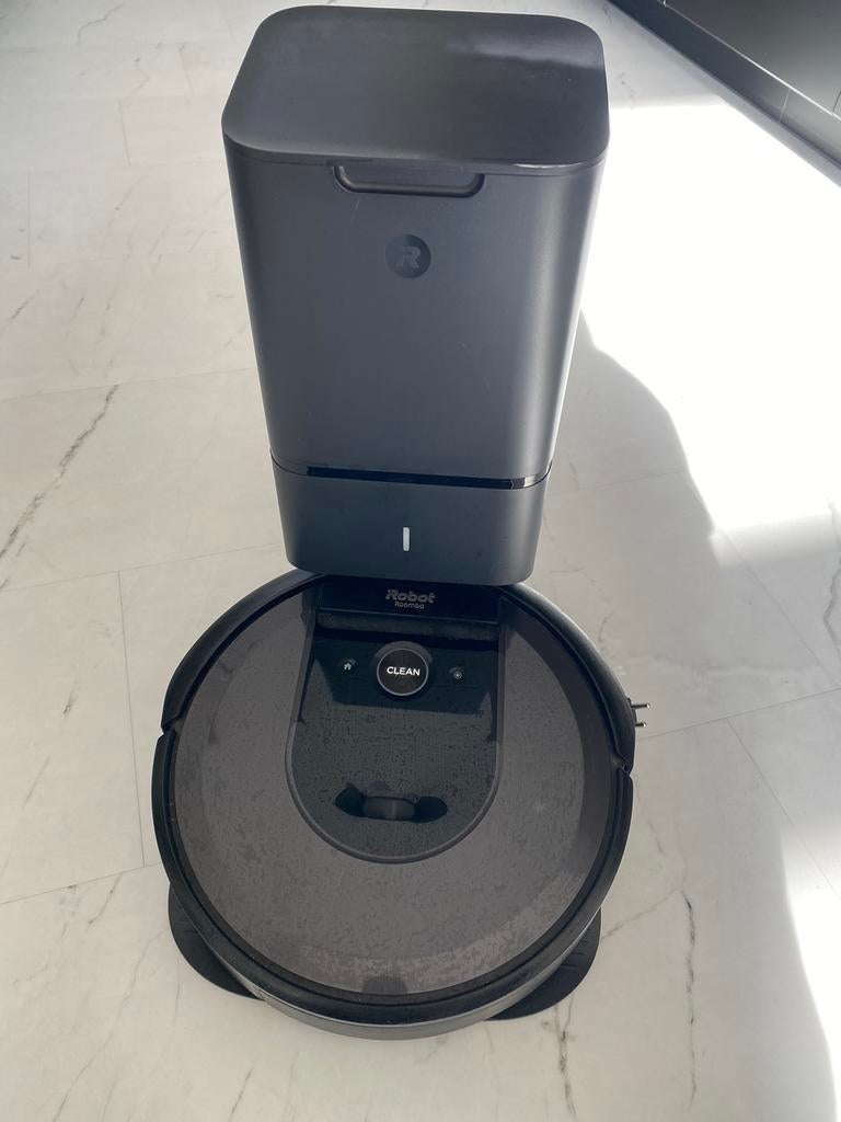 iRobot Roomba i7+ robotstofzuiger met navigatie en opvangbak, Electroménager, Aspirateurs, Comme neuf, Aspirateur robot, Sac à poussière