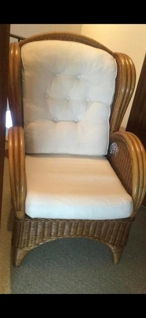 2 stuks - Fauteuil rotan met kussens - zo goed als nieuw, Antiek en Kunst, Ophalen
