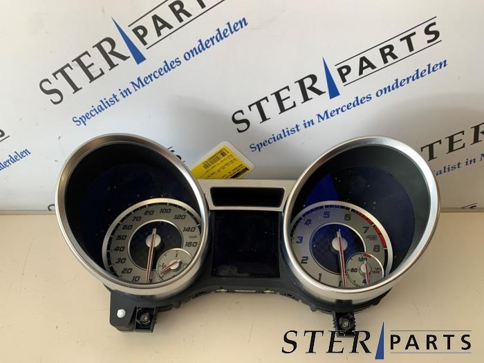 Compteur kilométrique KM d'un Mercedes SL, 3 mois de garantie, Utilisé, -, -