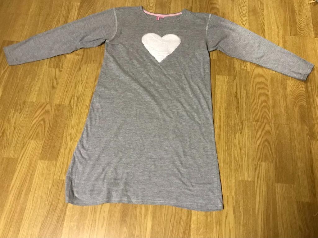 Grijze nachtjurk voor meisjes, Nacht- of Onderkleding, Gebruikt, Wibra, Verzenden