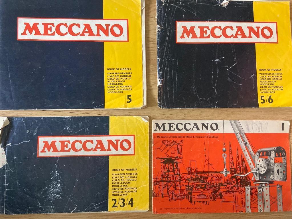 Vintage boekjes mecano, Enlèvement