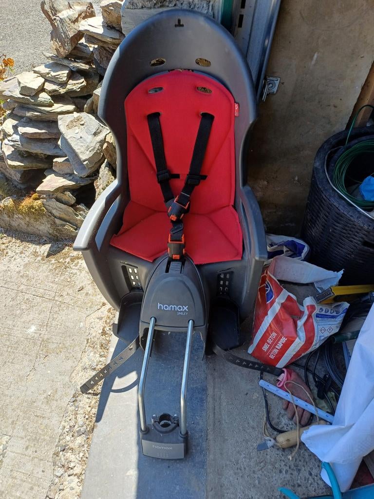 Porte enfant hamax pour vélo, Vélos & Vélomoteurs, Enlèvement, Comme neuf