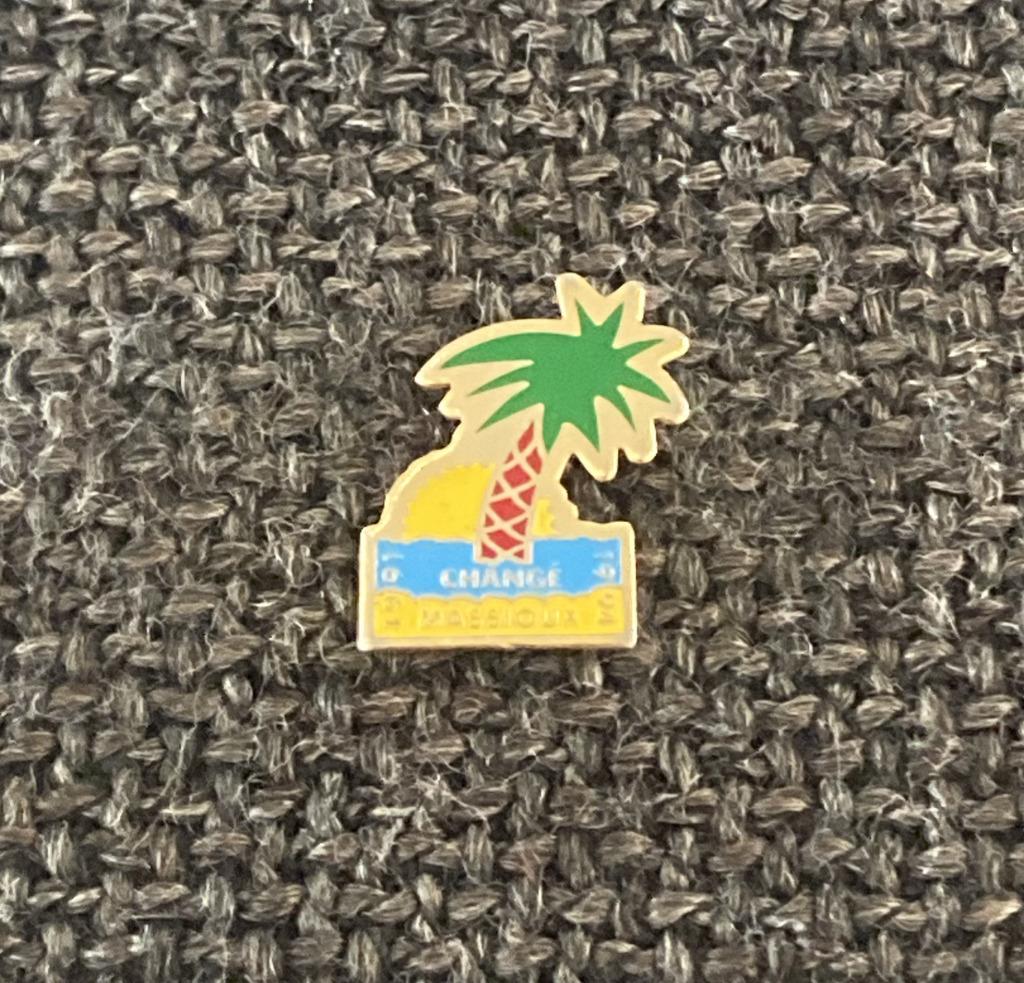 PIN - CHANGE - MASSIOUX - PALMIER - PALBOOM, Envoi, Utilisé, Autres sujets/thèmes, Insigne ou Pin's