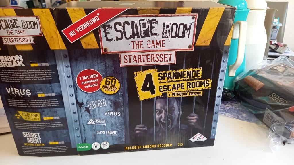 Escape room  The game- 4 spellen met decoder; ongeopend!, Hobby en Vrije tijd, Drie of vier spelers, Ophalen, Zo goed als nieuw