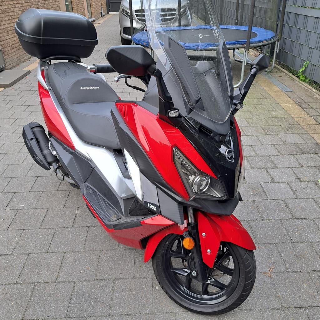 Sym Cruisym 125i 2023 ABS , ...Net groot onderhoud gehad, Fietsen en Brommers, Ophalen, Zo goed als nieuw